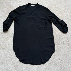 SOLD on Ⓜ️! Lush Black Tunic Blouse S